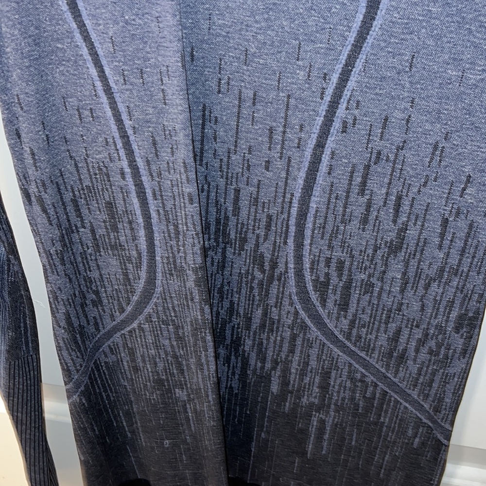 Limited Edition Swiftly Tech Ls - image 5